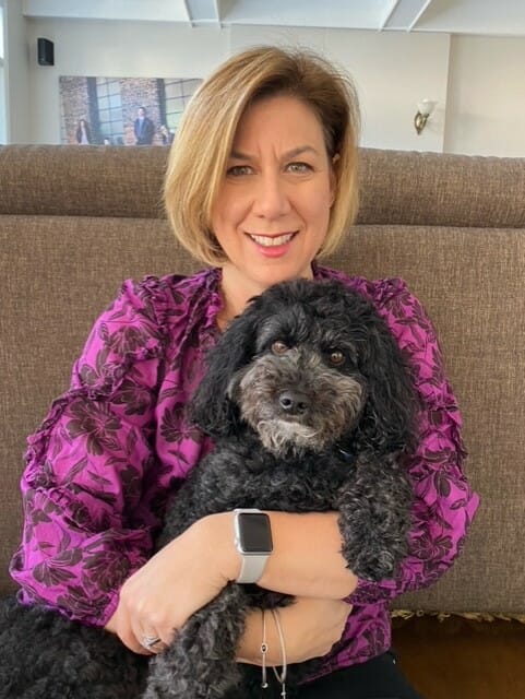 Mme Elisa & Sam Sitcoff, bénévole à la Résidence Excelsoins Vivalis de Pointe-Claire